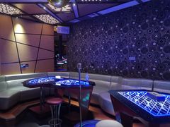 -K+全国连锁KTV(绿地缤纷天地店)
