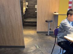 -麦当劳(国家体育场南路店)