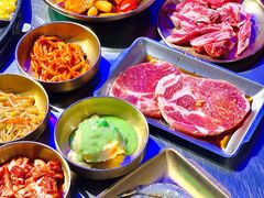 -釜山火炉·海鲜烤肉(紫藤路店)
