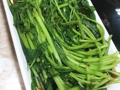 -华威达牛庄(黄埔大道西店)