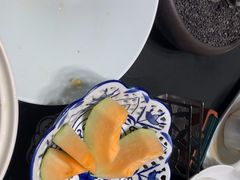 -忆江南·临江鱼馆