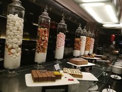 -唐拉雅秀酒店-西锦汇空中BBQ·思创餐厅