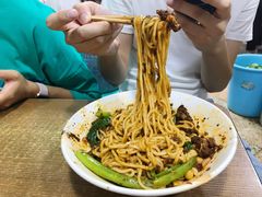 -花市豌杂面(民生路店)