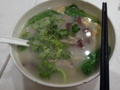 -鸭味先老鸭粉丝馆(瑞金路二号四号小区店)