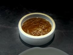 -莱莱小笼·乔艾
