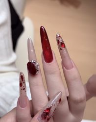 -屿晴·科技美肤SPA美甲美睫