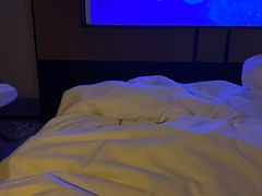 -万泊酒店(长沙五一广场国金中心店)
