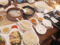 -大食代美食广场(上海中心店)