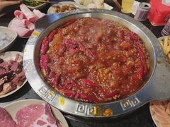 -洞亭火锅(防空洞总店)