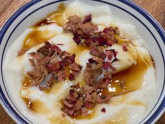 -云阿蛮云南生烫牛肉米线(奉贤路店)