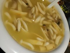 -壹号院音乐餐厅•烤全羊•新疆菜(浐灞店)