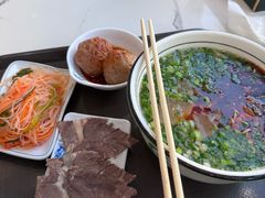 -伊穆祥牛肉面总店·清真