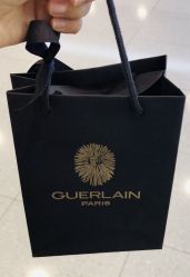 -法国娇兰精品店