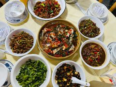-笨罗卜浏阳菜馆(太平街店)