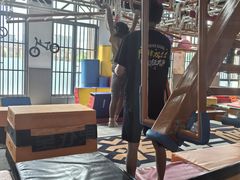 -趣动熊运动发展中心(乐坊校区)