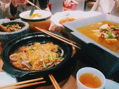 -有红鸡毛店·川菜(建设路店)