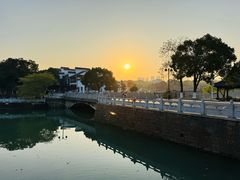 -八大山人梅湖景区