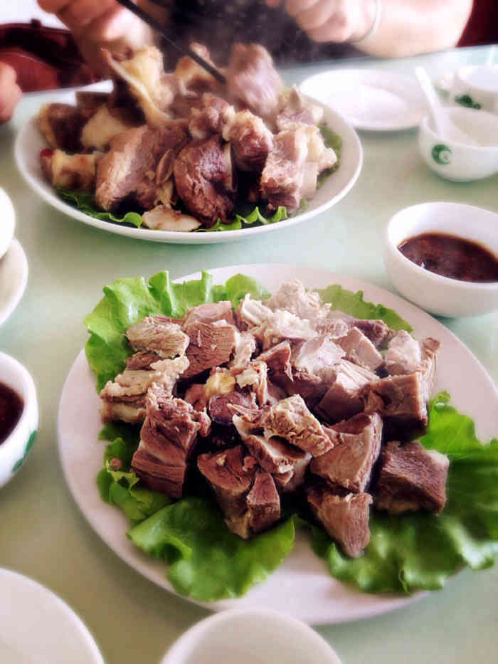 烙馍村-"为了找这家传说中可好吃的蘸汁羊肉可谓费尽.