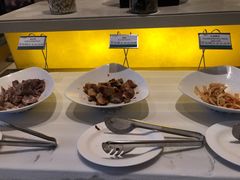 -上海浦东假日酒店逸庭咖啡厅