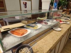 -大中华希尔顿酒店-念自助餐·嗨啤·小龙虾