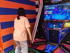 -不可思议减压馆·解压博物馆·摔碗发泄·团建定制