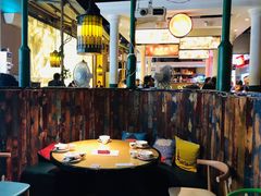 大堂-粤港湾砂锅粥·宵夜(宝龙店)