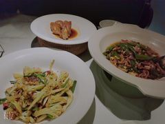 -费大厨辣椒炒肉(高铁吾悦广场店)