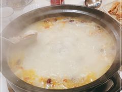 -叶记猪肚鸡(宝安椰林湾店)