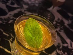 -FLAIR顶层餐厅酒吧(浦东丽思卡尔顿酒店)