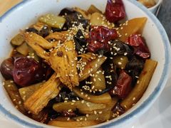 -轻蔬不用等·素食(江苏路店)