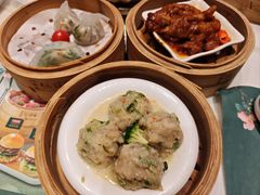 -悦得闲广式点心茶楼(蓝鲸世界店)