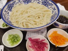-亿诣蝎府炸酱面羊蝎子火锅(酷车小镇店)
