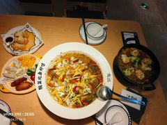 -太二酸菜鱼(深圳布吉万象汇店)