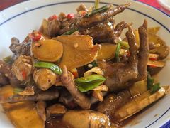 -日益森烧鸡公(资兴店)
