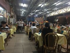 大堂-标记美食新鲜猪杂(兴南大道店)