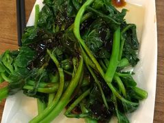 -裕记烧腊连锁餐饮(国商分店)