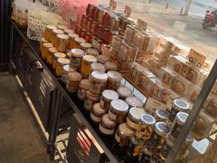 自助取餐区-皇冠幸福里动物奶油生日蛋糕(石桥店)