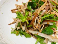 香干耳丝-柴门头啖汤·经典川菜·慢火汤品(锦城万达店)