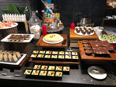 -BLU 全日制餐厅(上海安曼纳卓悦酒店)