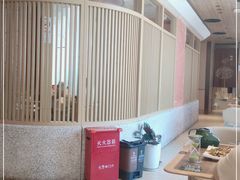 大堂-云海肴云南菜(浦江欢乐颂店)
