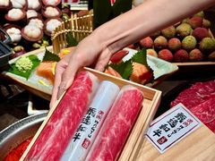 -一绪に和牛寿喜烧(罗湖益田假日店)