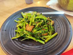 马来风光-大树下海鲜饭店
