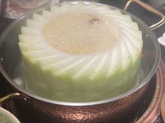 -得意咚瓜·顺德鱼生·冬瓜火锅(深圳首店)