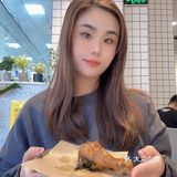 🙋🏻‍♀️我原本不快乐 🍧于是我吃了这一份甜品