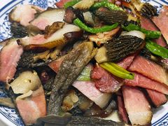 -乡土特色.冷锅鱼.牦牛肉汤锅