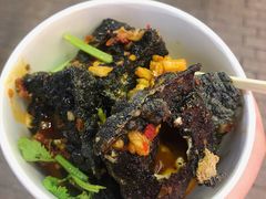 -黑色经典臭豆腐·湖南特产(坡子街店)