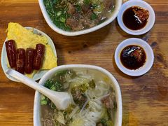 牛腩辣汤粉-陈记汤饭(水巷口店)