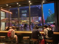 -星巴克臻选(南京艾尚天地店)