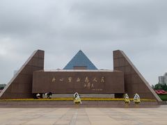 -上海市龙华烈士陵园