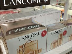 -日上免税行(浦东机场五店)